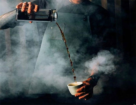 کار در کافه از علاقه تا اجبار