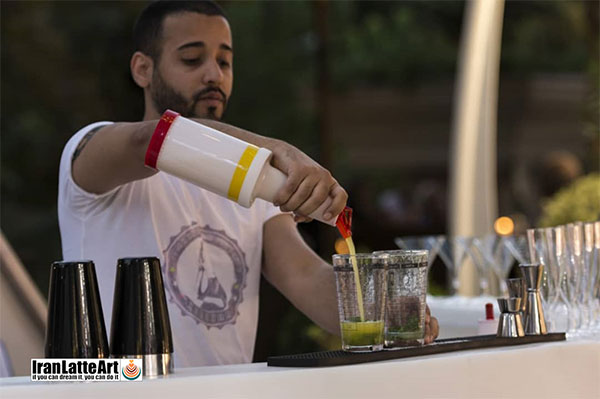 گفت و گو با آقای هادی ذکایی