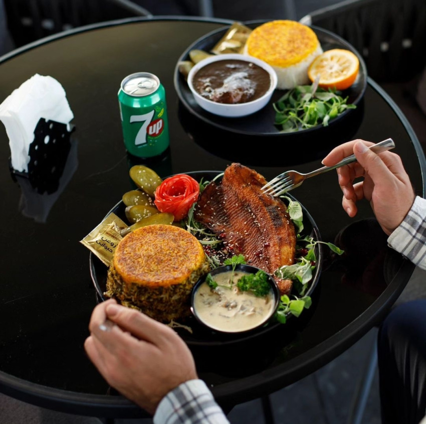 کافه رستوران آژمان لانژ