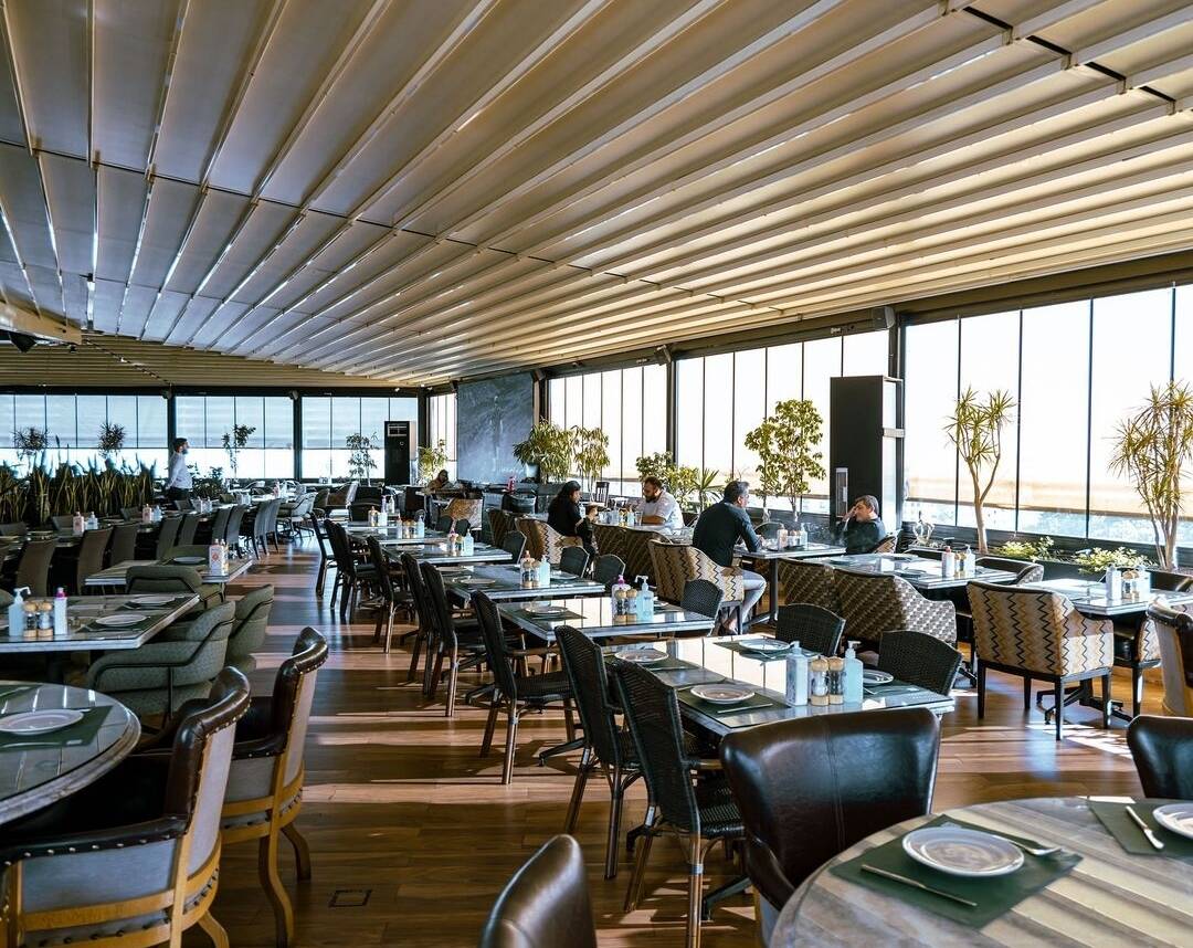 کافه رستوران ربلان