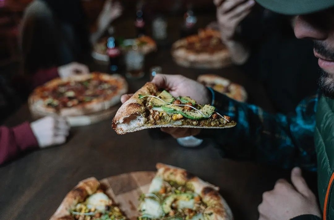 کافه رستوران رن جی