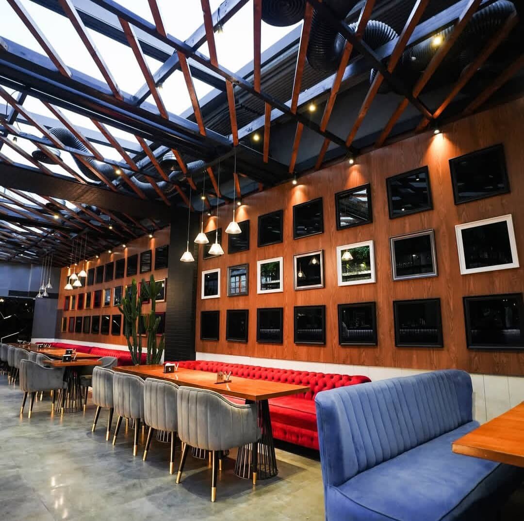 کافه رستوران ورسی